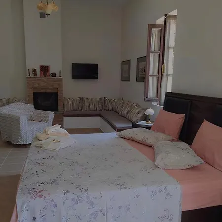 Grand Boutique Áfissos